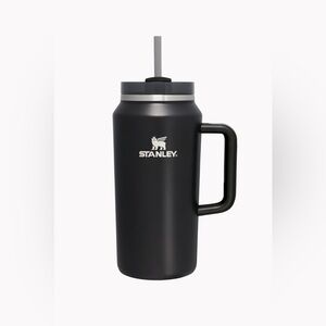 NWT 64oz Black Stanley Tumbler